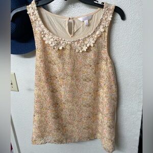 LC Lauren Conrad Lace Collar Floral Sleeveless Blouse
